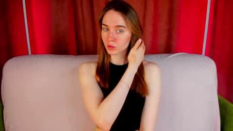 Hannavanilla online show from March 18, 2026, 8:17 am