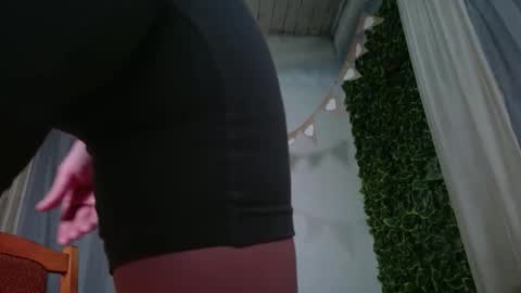 Hannah online show from January 16, 2026, 3:54 am