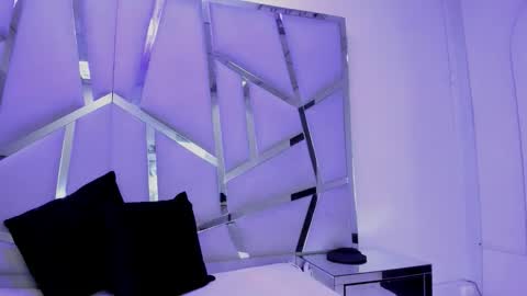 hanny_watson online show from March 5, 2026, 2:02 pm