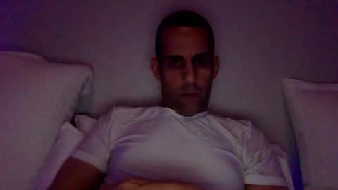 Snapshot of happy2334 chatting on February 8, 2026, 3:48 pm skysky6969 online show from February 8, 2026, 3:48 pm