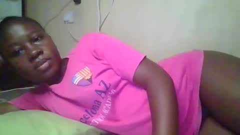 happy_dimple online show from October 10, 2025, 11:53 am