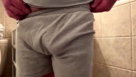 Snapshot of happyhogan1 chatting on February 15, 2026, 11:56 pm Jhonassmann12 online show from February 15, 2026, 11:56 pm