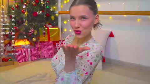 Evy  online show from January 14, 2026, 5:46 am