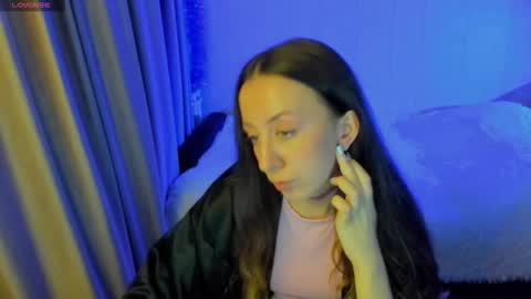 Stephanie online show from November 2, 2025, 8:11 pm