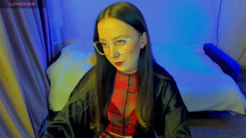 Stephanie online show from May 27, 2026, 8:50 pm