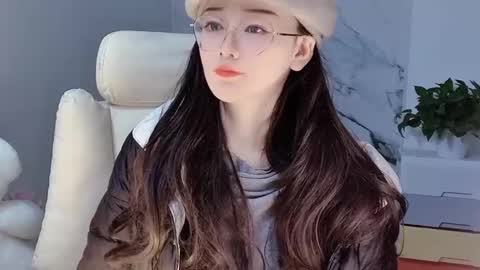 Daisy online show from December 17, 2024, 6:56 am