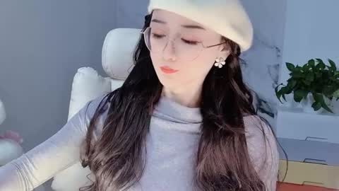 Daisy online show from December 22, 2024, 4:06 am