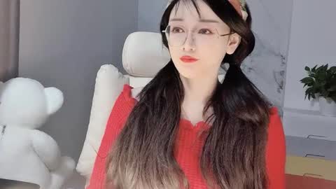 Daisy online show from February 17, 2025, 1:53 pm