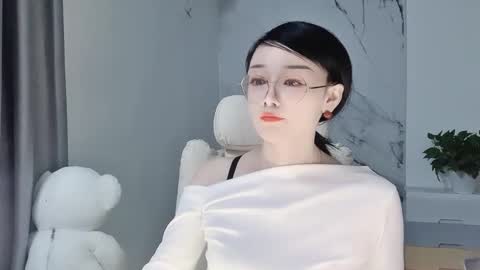 Daisy online show from March 11, 2025, 5:05 am