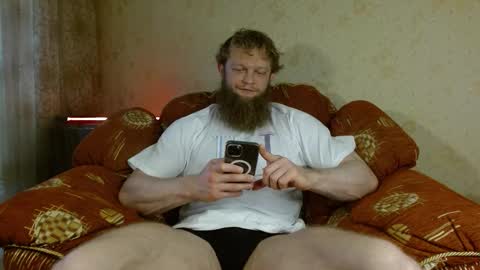 Valentino Hard online show from September 27, 2025, 2:11 pm