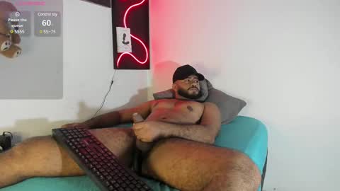 Snapshot of hardboy_latin chatting on March 10, 2025, 1:23 am hardboy_latin online show from March 10, 2025, 1:23 am