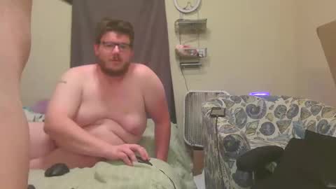 Snapshot of hardenflacker58100 chatting on November 3, 2025, 2:13 am Harden and Redd Blossom online show from November 3, 2025, 2:13 am