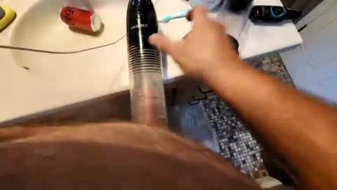 hardforu8675 online show from September 13, 2025, 8:08 pm