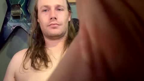 Average guy 01 online show from November 3, 2025, 8:15 am