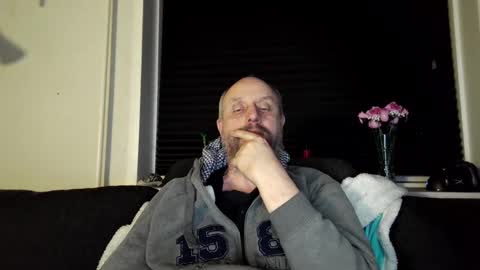 MrLazy online show from March 4, 2026, 6:58 pm