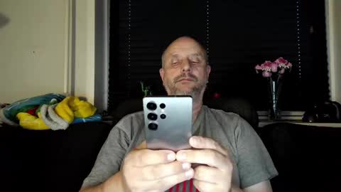 Snapshot of hardmrlazy chatting on May 28, 2026, 8:06 pm MrLazy online show from May 28, 2026, 8:06 pm