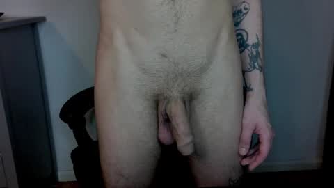 Liam online show from November 25, 2025, 12:21 am