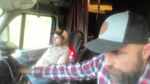 hardworkertn online show from November 4, 2025, 6:18 pm