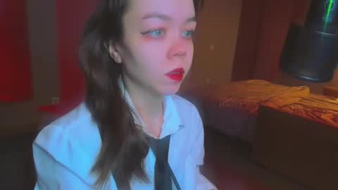 Snapshot of haribo_asmr chatting on December 4, 2024, 7:50 am Miss Hari online show from December 4, 2024, 7:50 am