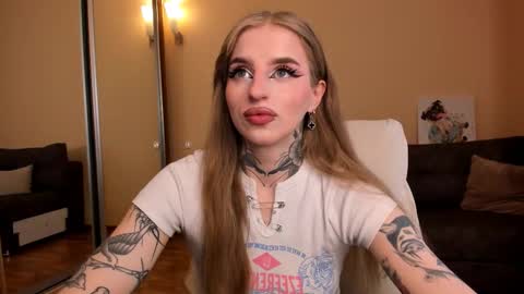 Julia online show from March 16, 2026, 6:28 am