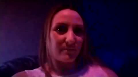 Snapshot of harmony_rose_xoxo chatting on January 15, 2025, 2:17 am Harmony online show from January 15, 2025, 2:17 am