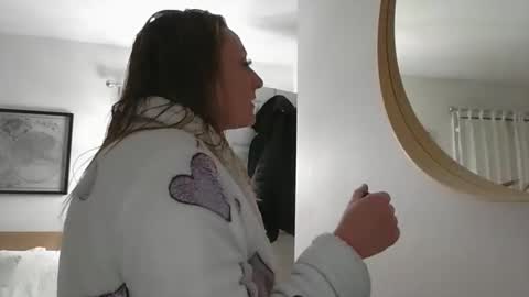 Snapshot of harmony_rose_xoxo chatting on November 30, 2025, 9:08 pm Harmony online show from November 30, 2025, 9:08 pm