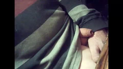 Snapshot of harold4848 chatting on February 23, 2025, 5:18 pm harold4848 online show from February 23, 2025, 5:18 pm