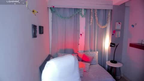 Harper  online show from October 28, 2025, 3:36 pm