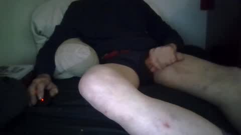 Snapshot of harry1cannary chatting on February 4, 2026, 12:05 am harry1cannary online show from February 4, 2026, 12:05 am