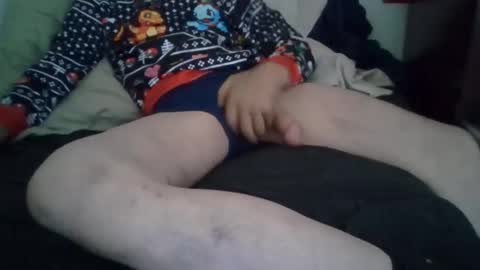 Snapshot of harry1cannary chatting on May 10, 2026, 9:42 pm harry1cannary online show from May 10, 2026, 9:42 pm