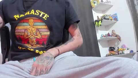 OMAR online show from October 2, 2025, 6:09 am