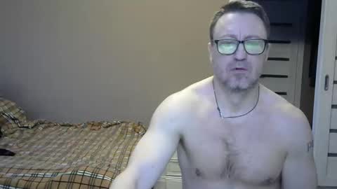 Snapshot of harrysnake chatting on December 16, 2024, 6:43 am HarrySnake online show from December 16, 2024, 6:43 am