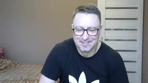 Snapshot of harrysnake chatting on December 30, 2024, 8:10 am HarrySnake online show from December 30, 2024, 8:10 am