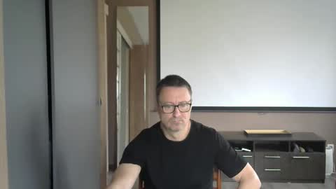 Snapshot of harrysnake chatting on October 9, 2025, 6:44 am HarrySnake online show from October 9, 2025, 6:44 am