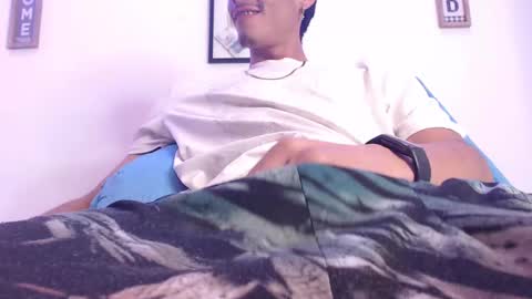 Snapshot of harrythomson1 chatting on February 15, 2025, 8:11 am harry thomson online show from February 15, 2025, 8:11 am