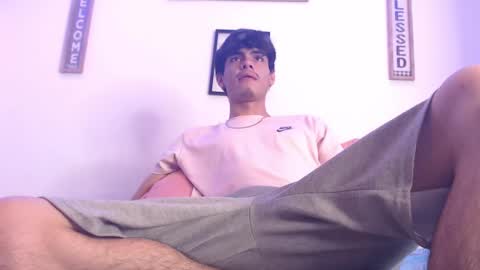 Snapshot of harrythomson1 chatting on March 5, 2025, 4:45 am harry thomson online show from March 5, 2025, 4:45 am