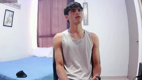 Snapshot of harrythomson1 chatting on October 11, 2025, 8:51 pm harry thomson online show from October 11, 2025, 8:51 pm