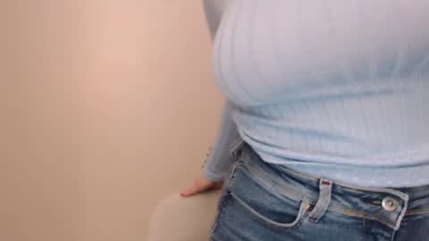 hartfoxx online show from February 22, 2025, 4:07 am