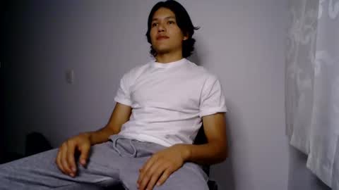 Haru online show from December 16, 2024, 2:57 am