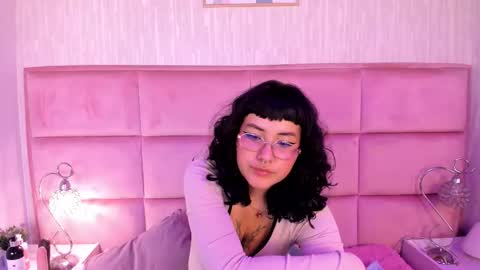 Haru Bonny online show from February 8, 2026, 8:18 am