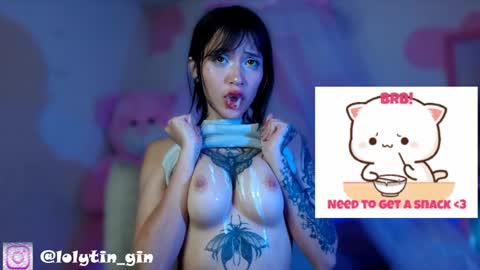 Im Emily and I could be the love of your life    online show from February 1, 2025, 3:08 am