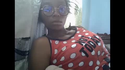 Snapshot of harysette chatting on February 7, 2025, 12:17 pm harysette online show from February 7, 2025, 12:17 pm
