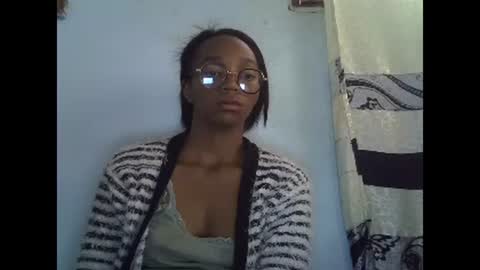 Snapshot of harysette chatting on February 18, 2025, 1:00 pm harysette online show from February 18, 2025, 1:00 pm
