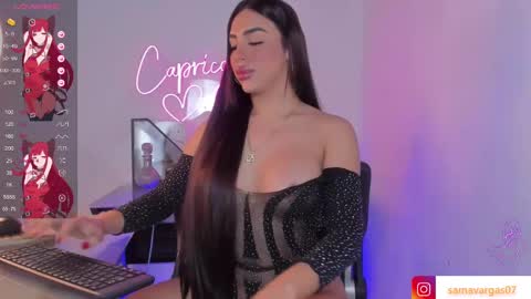 Snapshot of hasbella_saenz1 chatting on March 12, 2025, 7:59 pm s online show from March 12, 2025, 7:59 pm