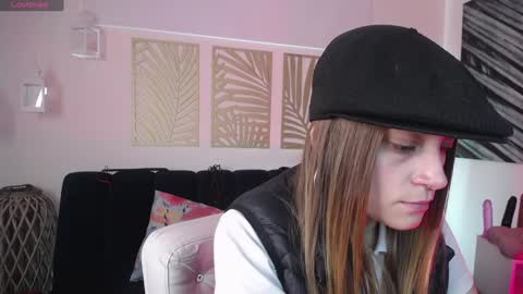 Nicole online show from January 23, 2025, 9:50 pm