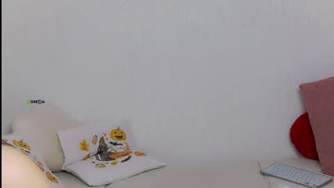 Anna online show from September 29, 2025, 5:18 pm