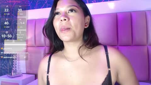 hatsajones online show from November 2, 2025, 3:47 pm