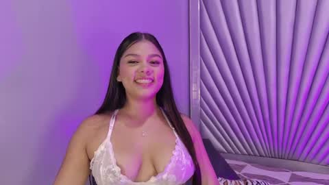 hatsajones online show from April 5, 2026, 5:26 am