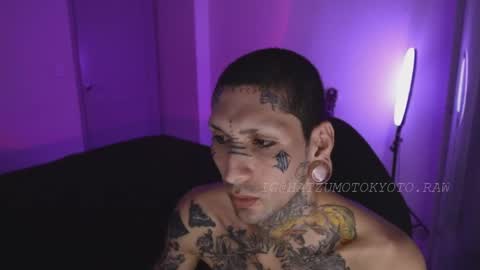 Snapshot of hatsumotokyoto chatting on October 1, 2025, 3:12 am More content   2   online show from October 1, 2025, 3:12 am