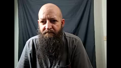 Snapshot of hawktalon007 chatting on February 10, 2026, 2:59 am Robert online show from February 10, 2026, 2:59 am